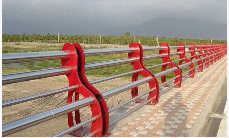 【护栏厂】公路护栏-高速公路-铁路-重庆公路护栏厂家